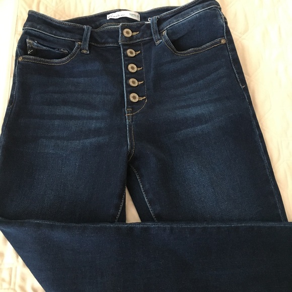 KanCan distressed jeans with stretch. Sz 29. - Picture 3 of 8